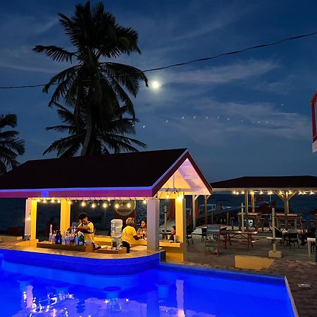 Tropical Paradise Express Caye Caulker Eksteriør bilde